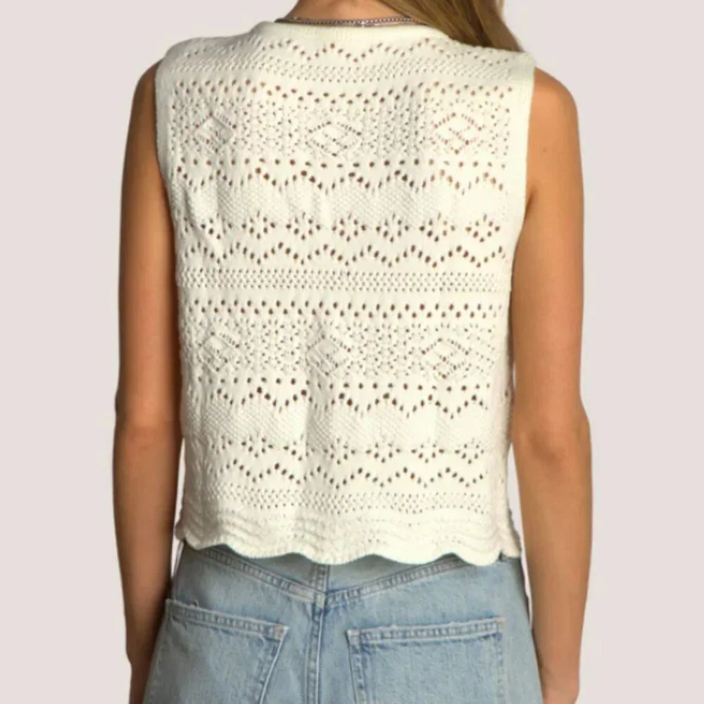 Dylan Clothing - Scallop Hem Crochet Sweater - LIGHT NATURAL - Picture 2 of 3